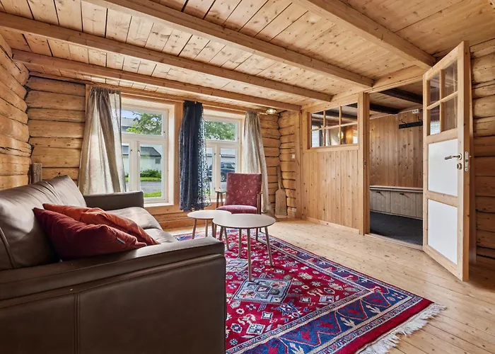 Brygge Sjogata Villa *